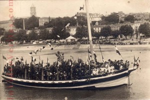 3ascension en bateau vers 1920